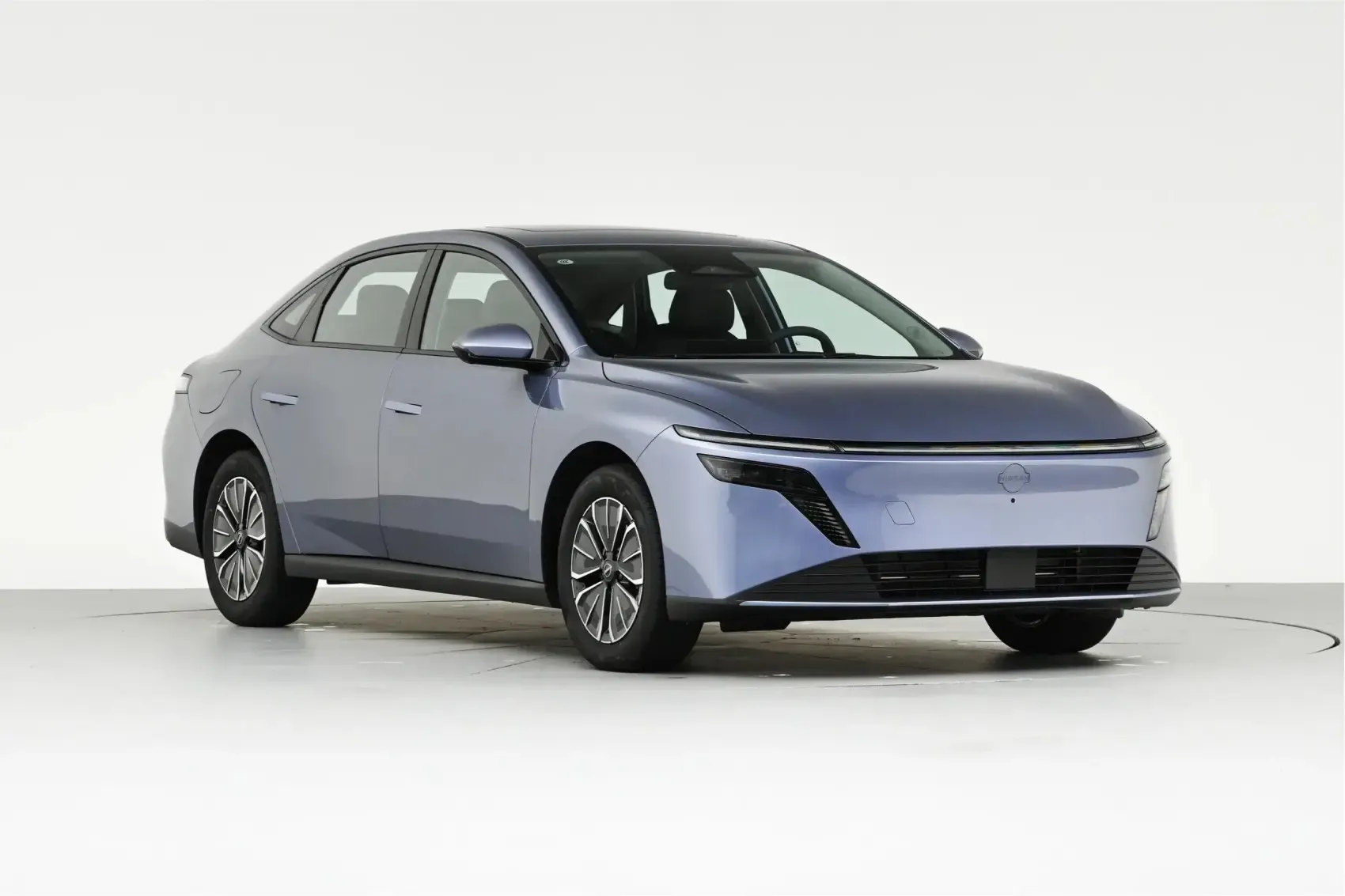 2026 Dongfeng Nissan N6 New Cars Mid-Size Plug-In Hybrid Electric Vehicle New Energy