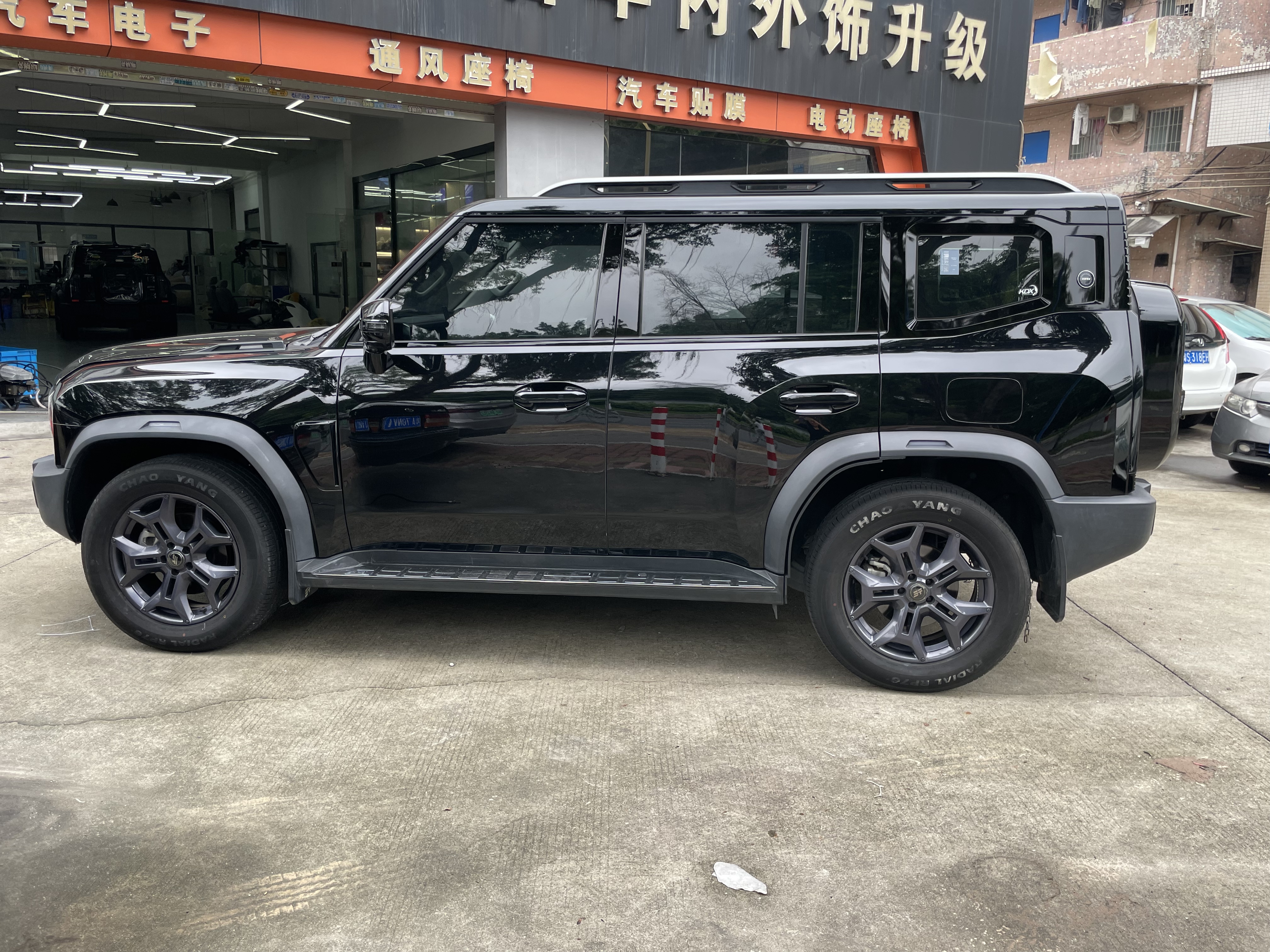 Premium used Jetour Traveller, Black, 8,371 km mileage