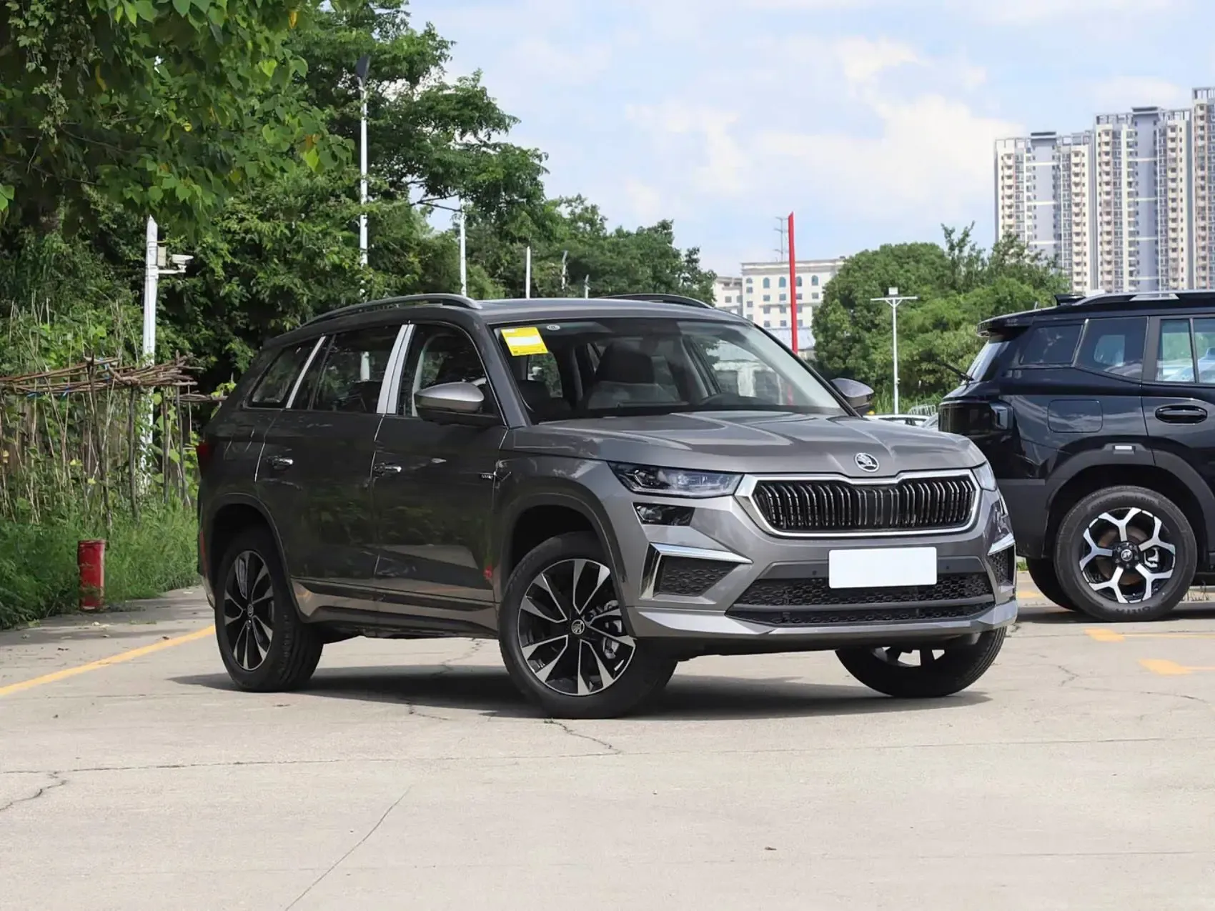 2025 Skoda Kodiaq New Cars Gasoline SUV Vehicles Chinese Automobile 2.0T 220hp L4 Automotive