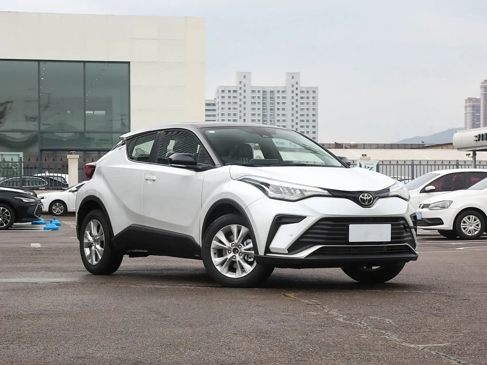 2023 Toyota IZOA 2.0L New Cars Used Gasoline Cars New Energy Gasoline-electric Hybrid Vehicle