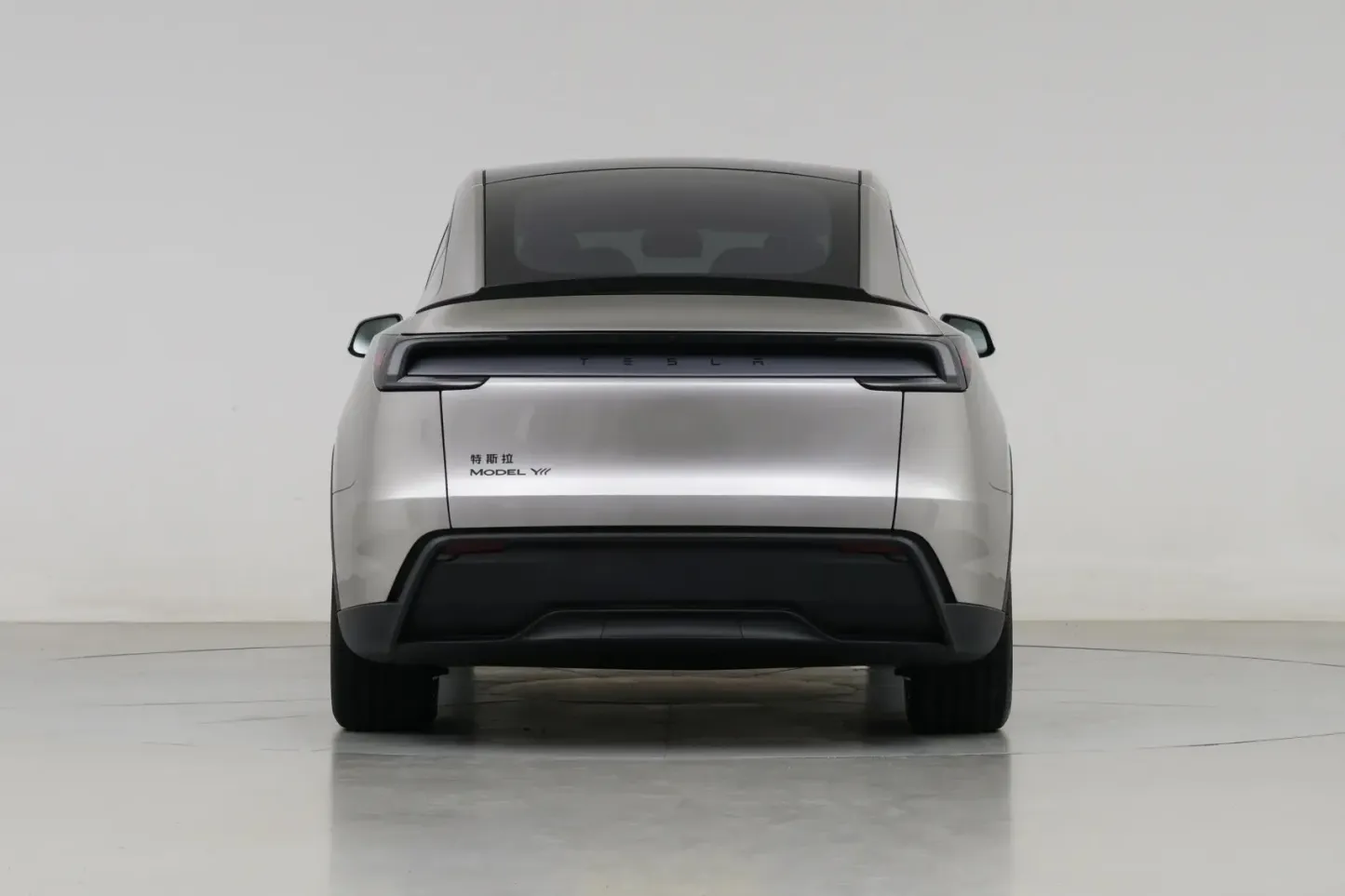 2025 Tesla Model Y Pure Electric New and Used Cars for Sale City Car EV New Energy Vehicles