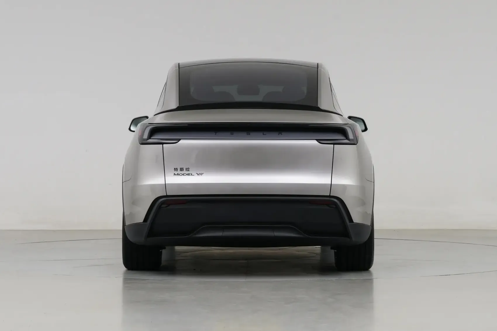 2025 Tesla Model Y Pure Electric New and Used Cars for Sale City Car EV New Energy Vehicles