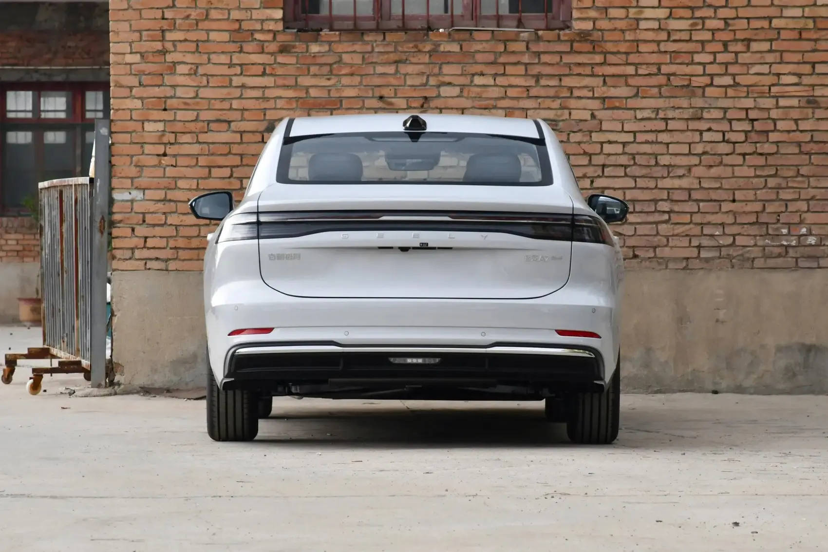 2025 Geely Galaxy A7 EM-i 70km 150km New Cars New Energy Vehicles Plug-in Hybrid Affordable Smart Autos