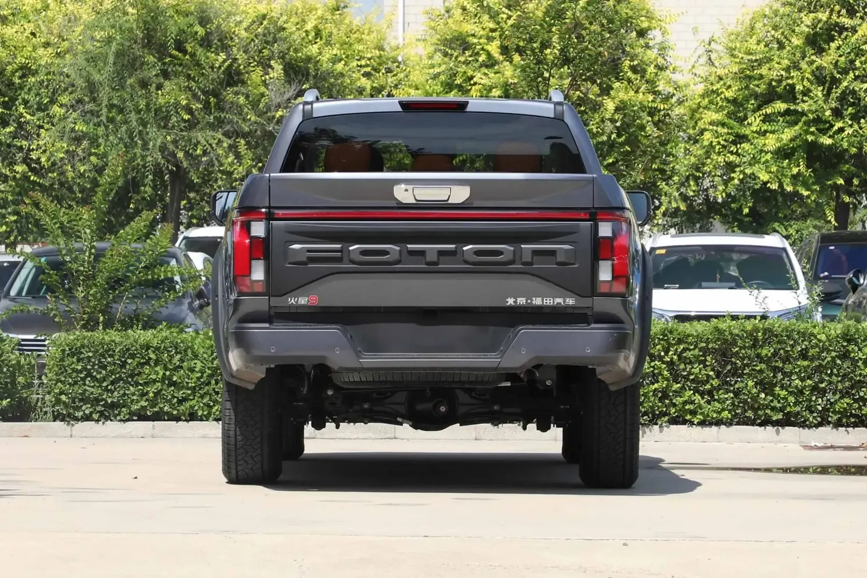 2023 2024 2025 Foton Mars 9 New Cars 2.0T Diesel/Gasoline Automatic Two-Wheel Four-Wheel Drive