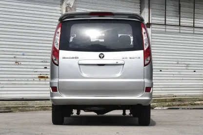 2023 2024 Foton View G5 2.0T Diesel 2.4L Gasoline/CNG New Cars MPV Van Mini Bus Truck