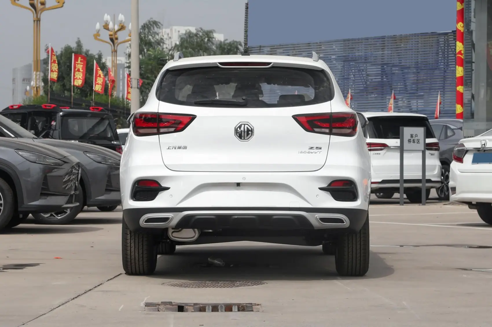 2020 2022 MG ZS 180DVVT Automatic Pre-owned Cars 5-Door 5-Seat Used Car FWD Gasoline Vehicle