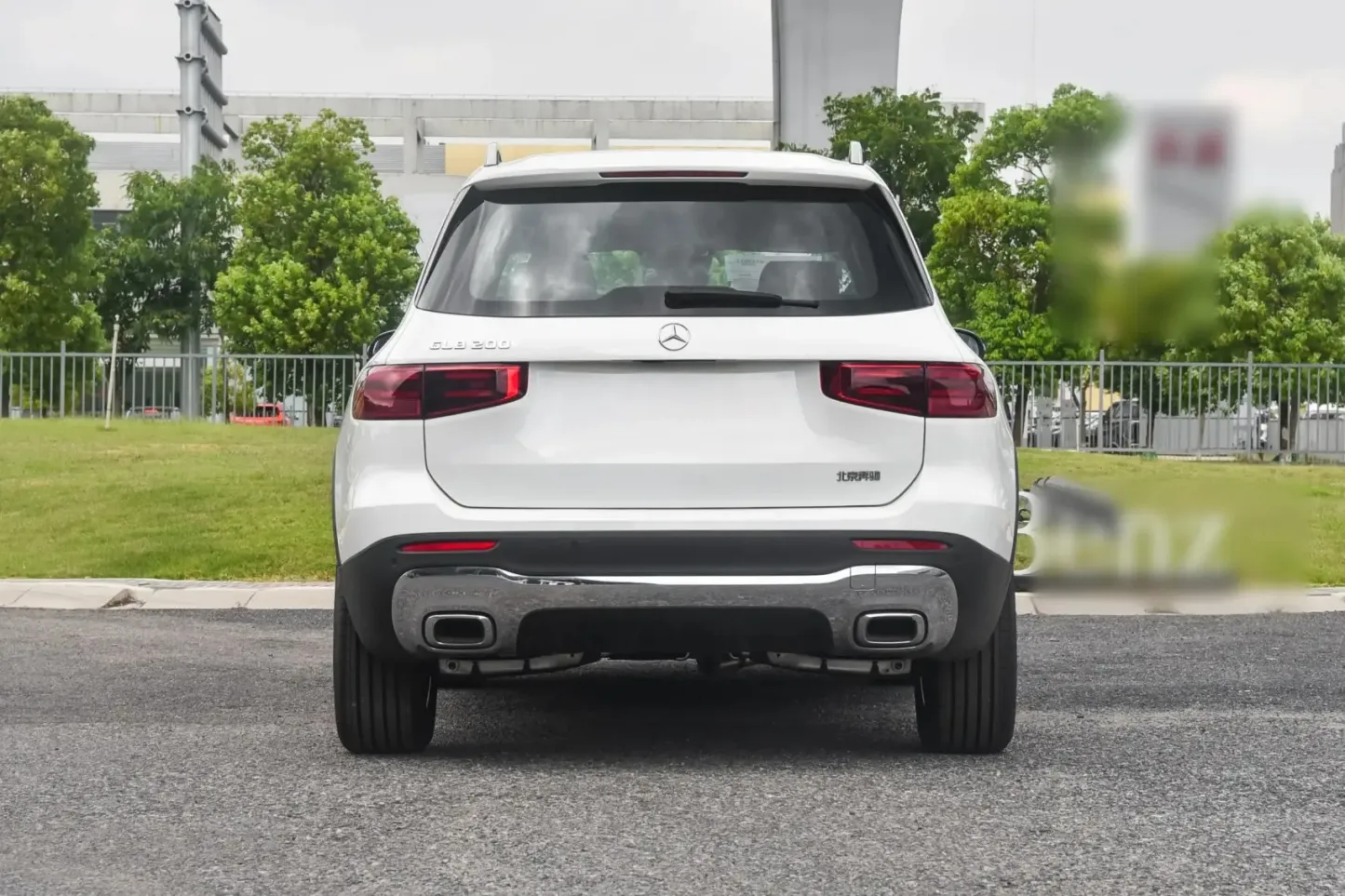 2025 2026 Mercedes-Benz GLB 200 220 New and Used Cars High-Performance SUV Automatic FWD/4WD Rear Camera Left Steering