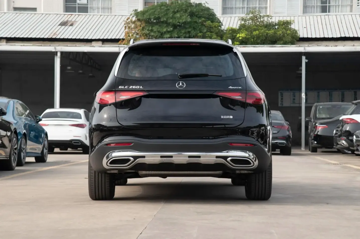 2025 2026 Mercedes-Benz GLC 260/300 L New and Used SUV AWD 4MATIC Luxury Cars