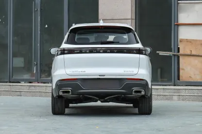 2025 Chery Tiggo 8 PLUS New Cars 290TGDI 390TGDI DCT Mid-size SUV 5-Seater Luxury Car