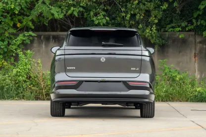 2025 2026 Dongfeng Fengshen Aeolus L8 PHEV New and Used Cars 112KM 185KM Plug-in Hybrid Vehicle