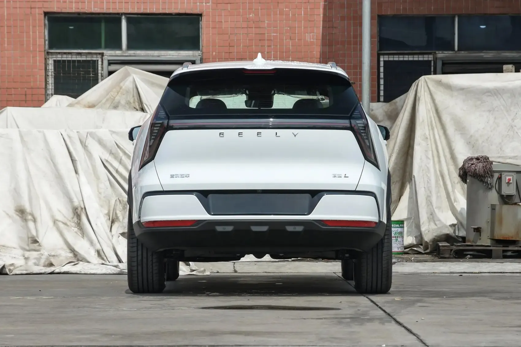 2025 Geely Boyue L New and Used Cars 1.5T 2.0T Fuel SUV 5 Seat Made in China