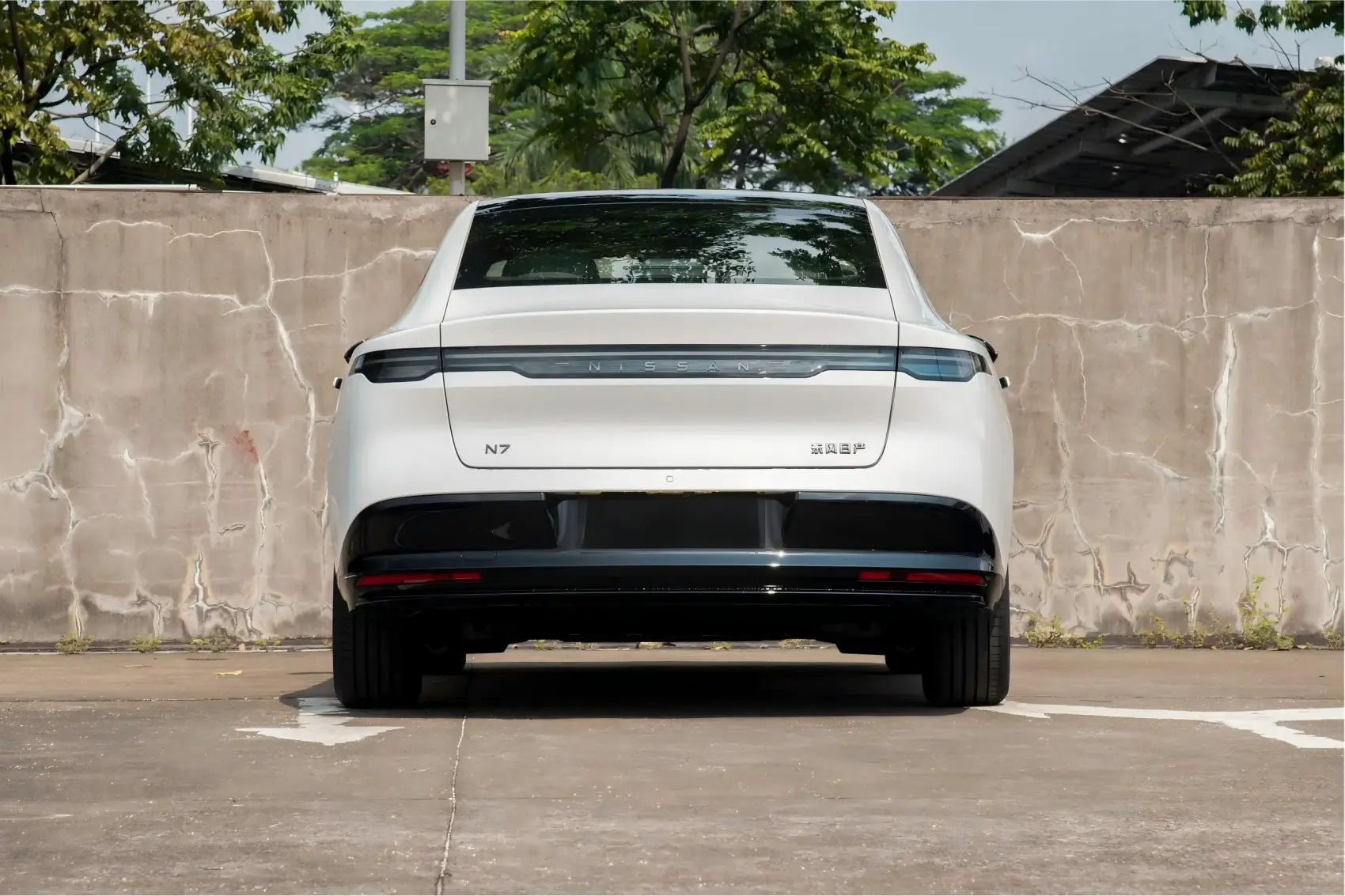 2025 Nissan N7 New Cars Electric Vehicle-501-600 km Range 200-250kW Motor 50-70kWh Battery