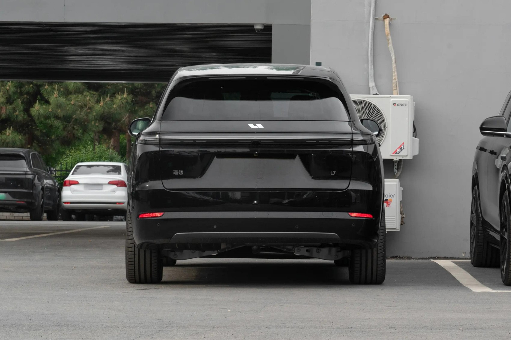2025 LI AUTO Max Lixiang L7 Pro Leading L7 Ultra 5-Seat Hybrid SUV New Energy AWD