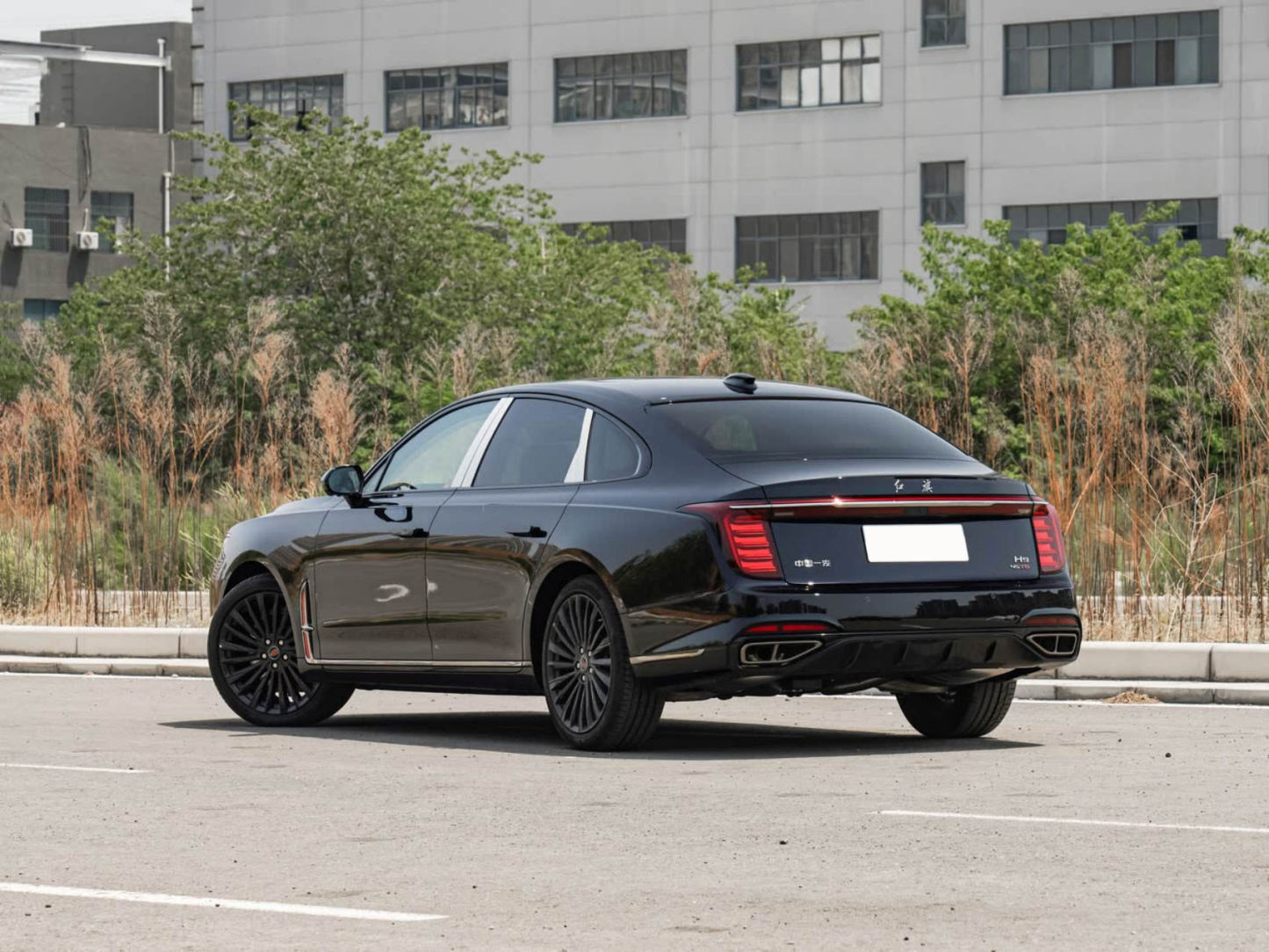 2024 2025 2.0T 3.0T Hongqi H9 New Cars Gasoline Hybrid Vehicle New Energy Automobile