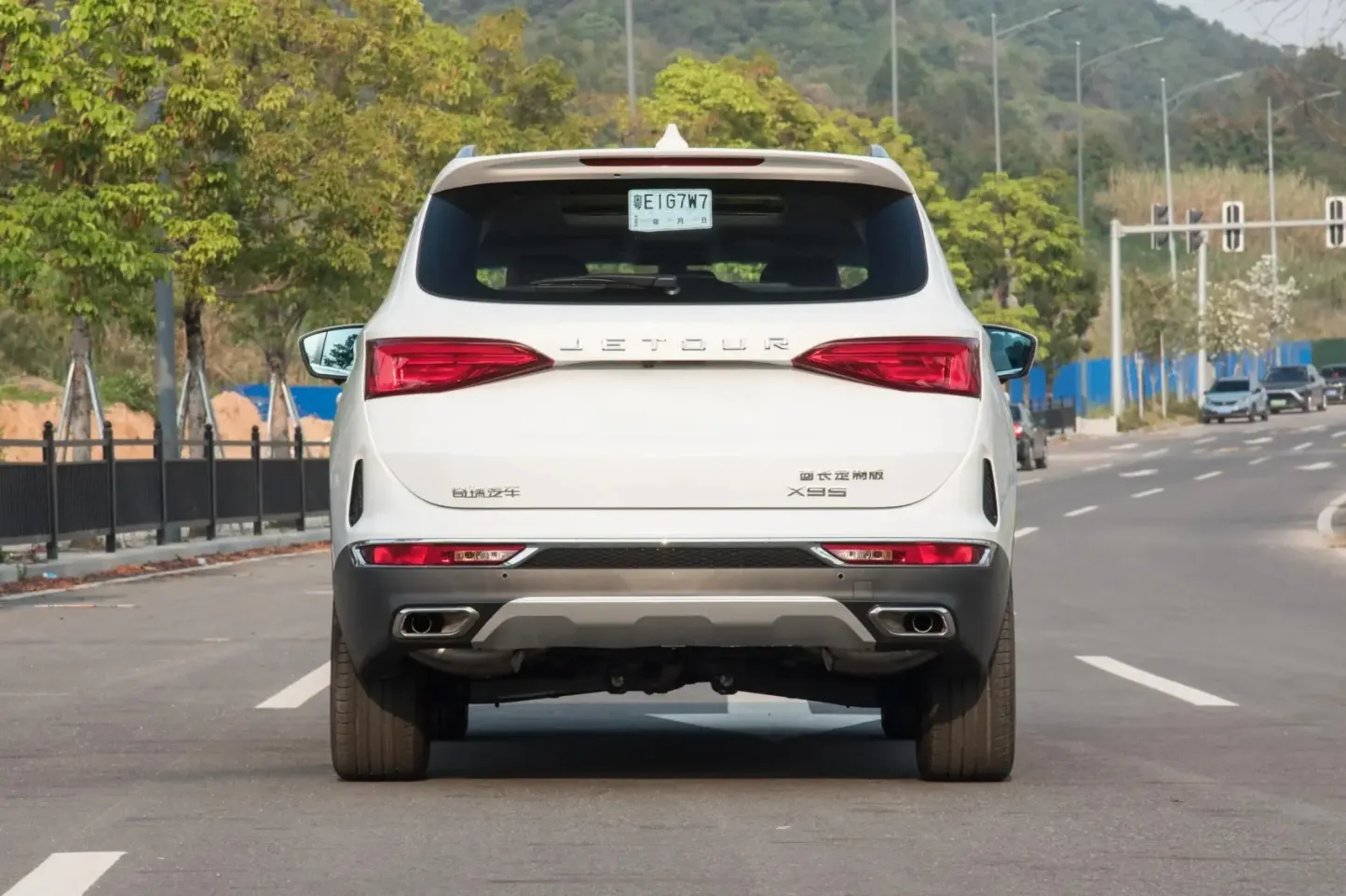 2025 Jetour X95 New Car 2023 Second Vehicle 1.6T DCT Flagship Edition Preowned Autos