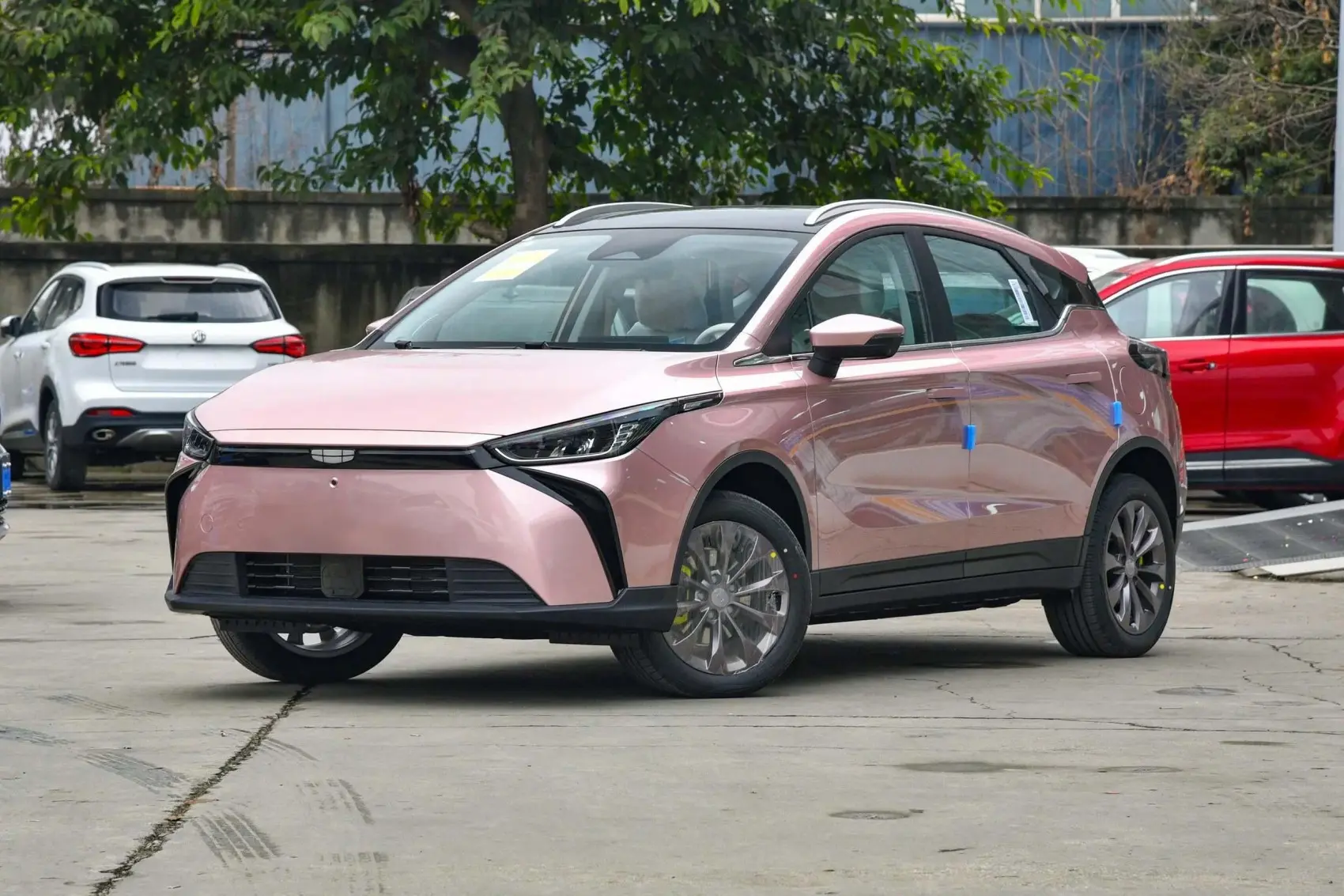 2022 Geely Geometry M6 New Car Used Vehicles the Cheapest Car Online Pre-owned Automobile