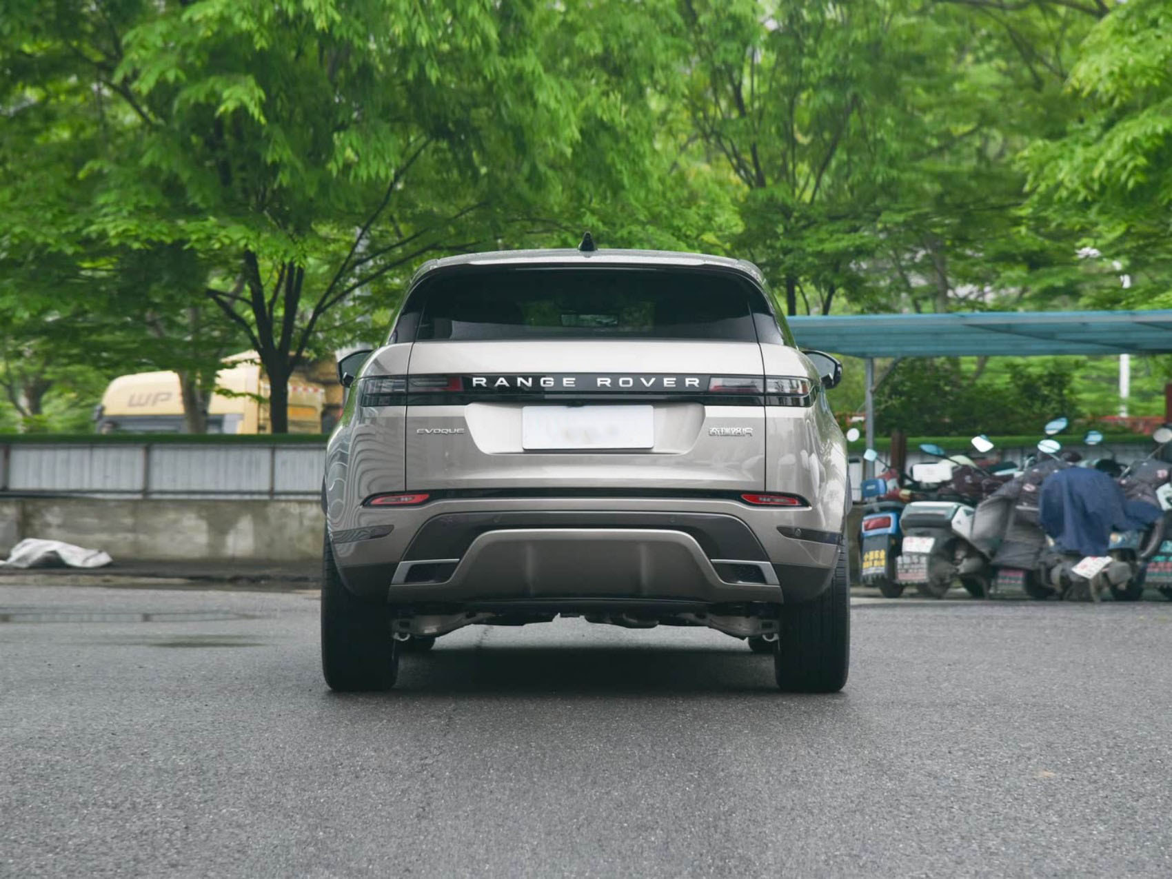 2023 2024 Range Rover Evoque L Midsize SUV New Car Used Gasoline 48V Mild-hybrid System Vehicle