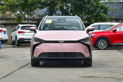 2022 Geely Geometry M6 New Car Used Vehicles the Cheapest Car Online Pre-owned Automobile