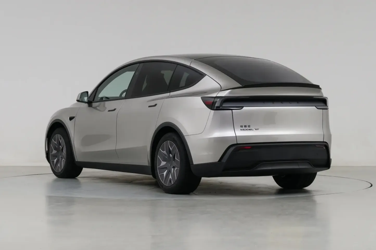 2025 Tesla Model Y Pure Electric New and Used Cars for Sale City Car EV New Energy Vehicles