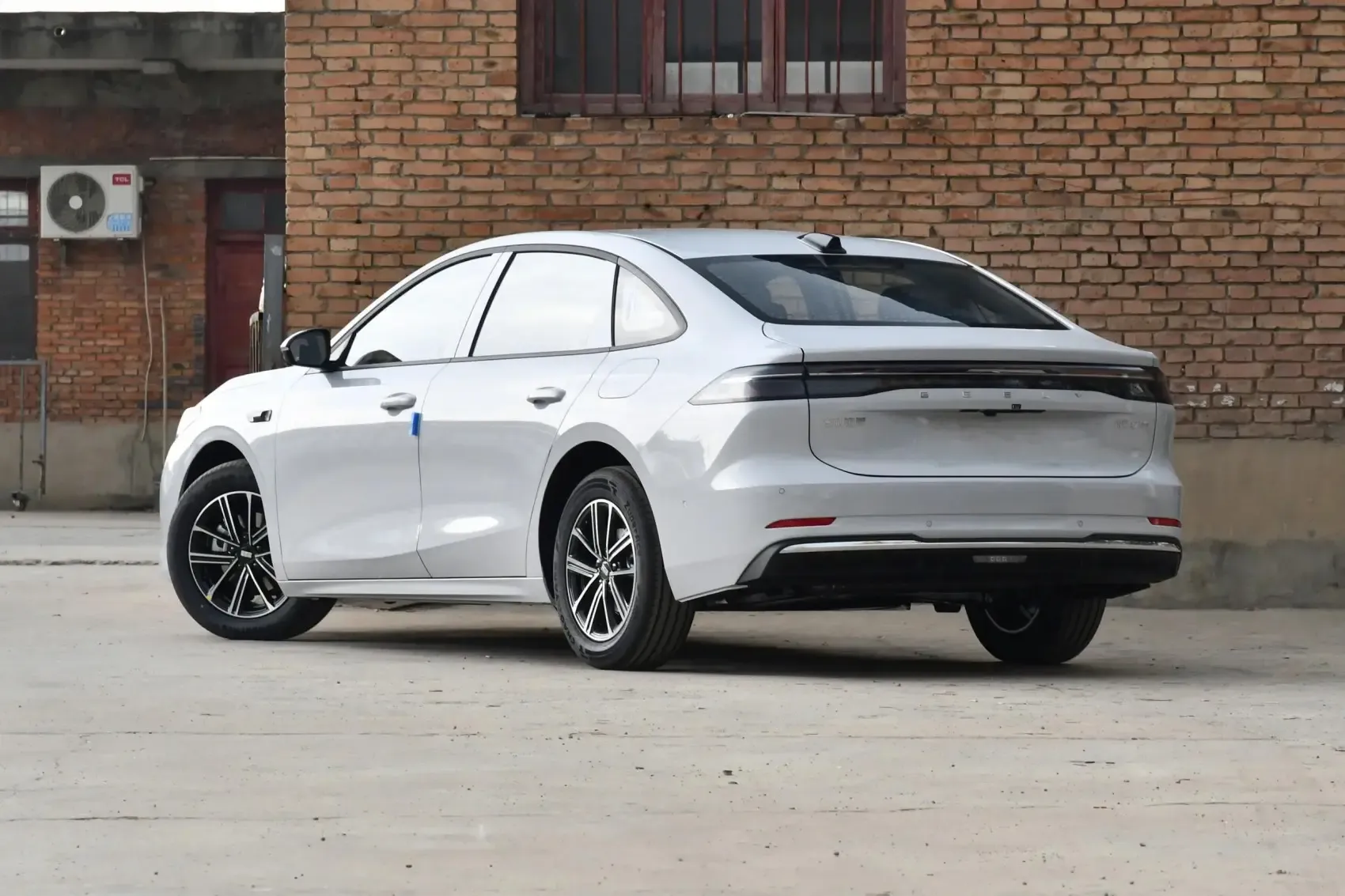 2025 Geely Galaxy A7 EM-i 70km 150km New Cars New Energy Vehicles Plug-in Hybrid Affordable Smart Autos