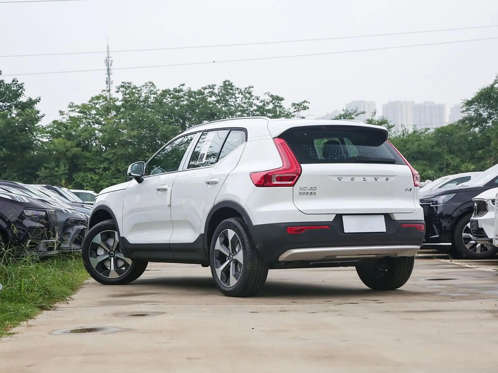 2023 Used Cars Volvo Xc40 Recharge New Energy High Performance Electric Vehicle SUV NEDC 550km