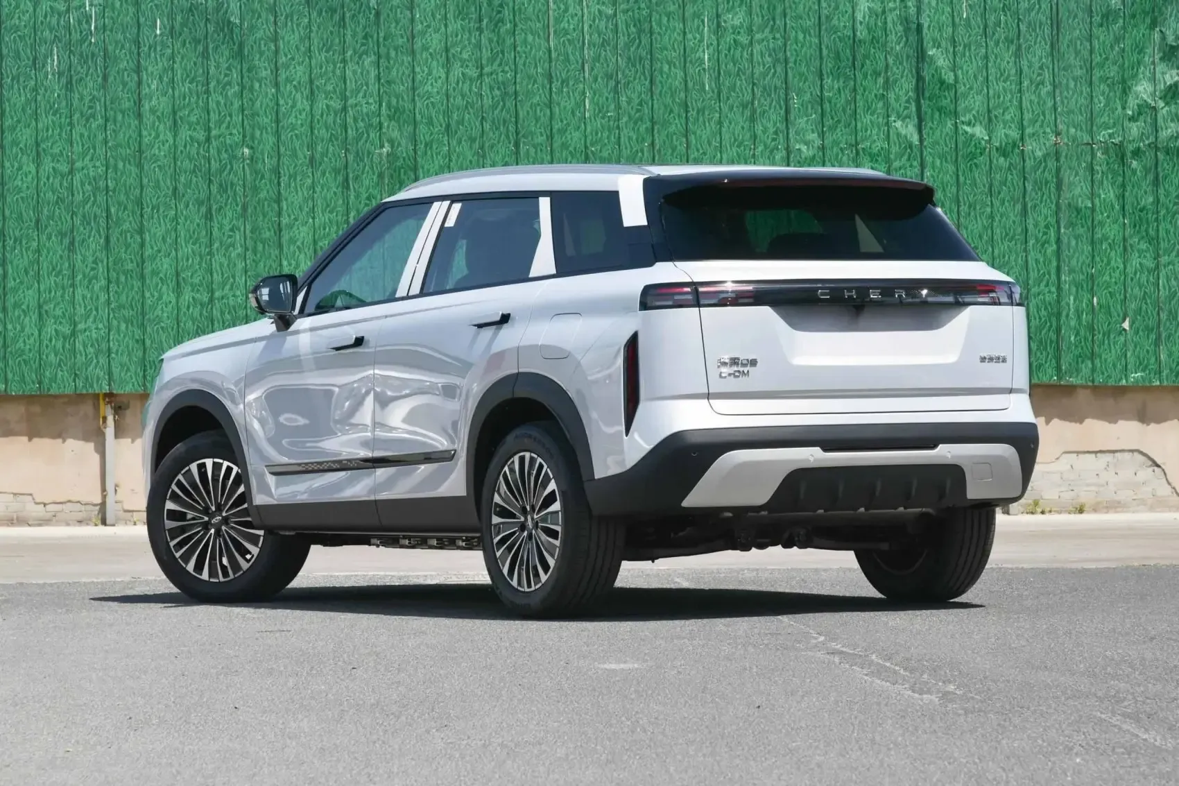 2024 Chery Explore 06 C-DM New and Used Cars New Energy Vehicle Plug-in Hybrid SUV