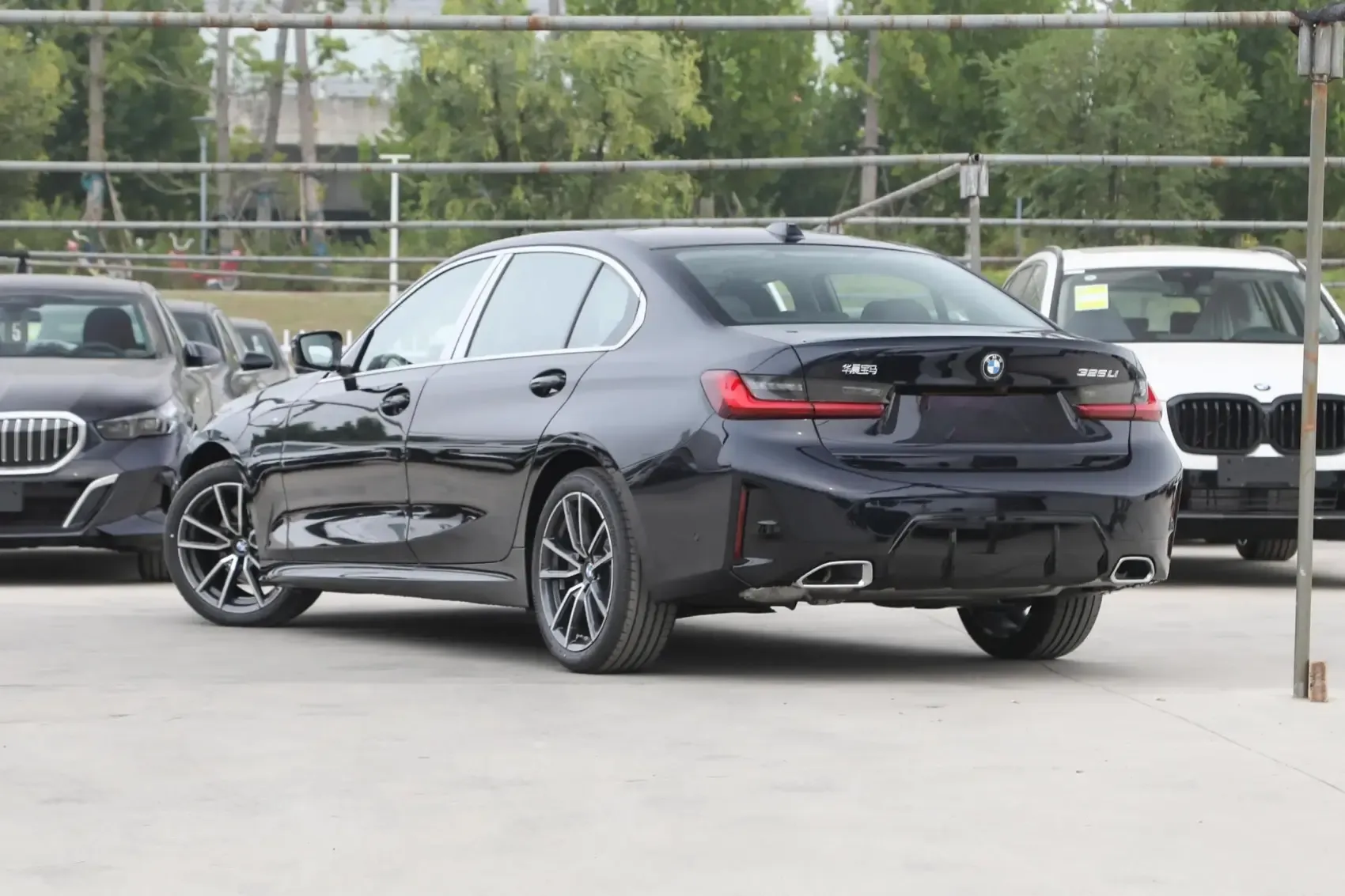 2023 2024 2025 BMW 3 Series Luxury Design Package New and Used Cars Pre-Owned Gasoline Sedan