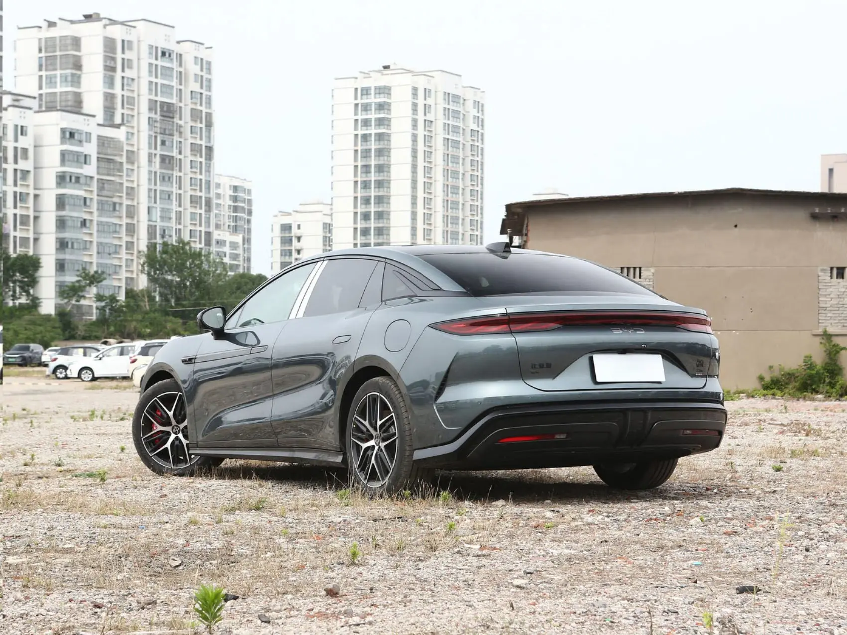 2025 BYD Han L DM-i 1.5T Range EV Vehicle New Energy Vehicle  High Performance Plug-in Hybrid Electric Vehicle