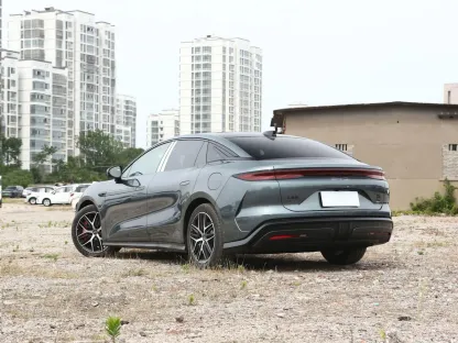 2025 BYD Han L DM-i 1.5T Range EV Vehicle New Energy Vehicle  High Performance Plug-in Hybrid Electric Vehicle