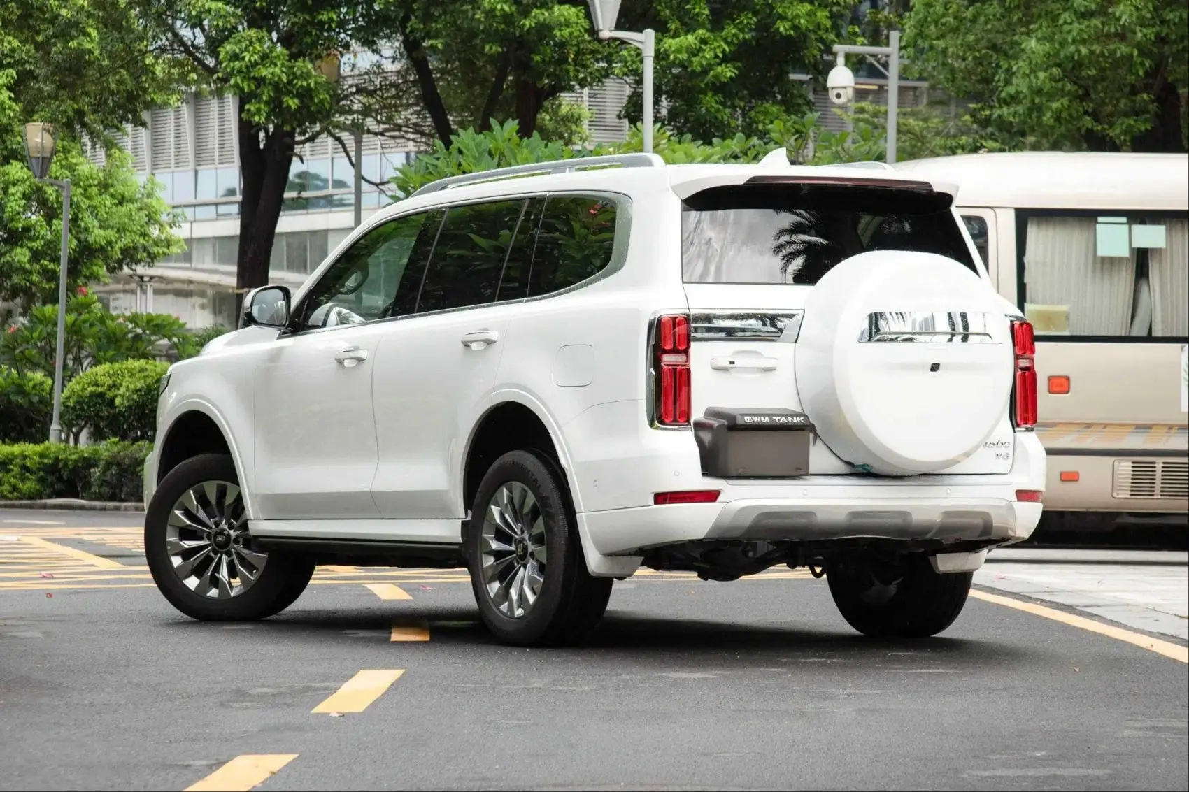 2023 2026 Gwm Tank 500 New&Used Cars Off-Road SUV 4WD Chinese Brand Complete Vehicle for Export