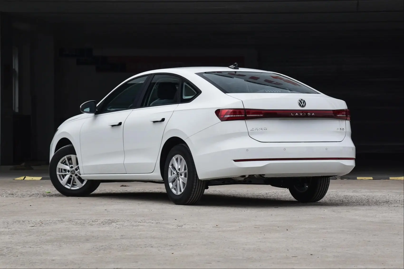 2023 2024 2025 2026 Volkswagen Lavida New and Used Cars 4-door 5-seater Sedan Gasoline Vehicle