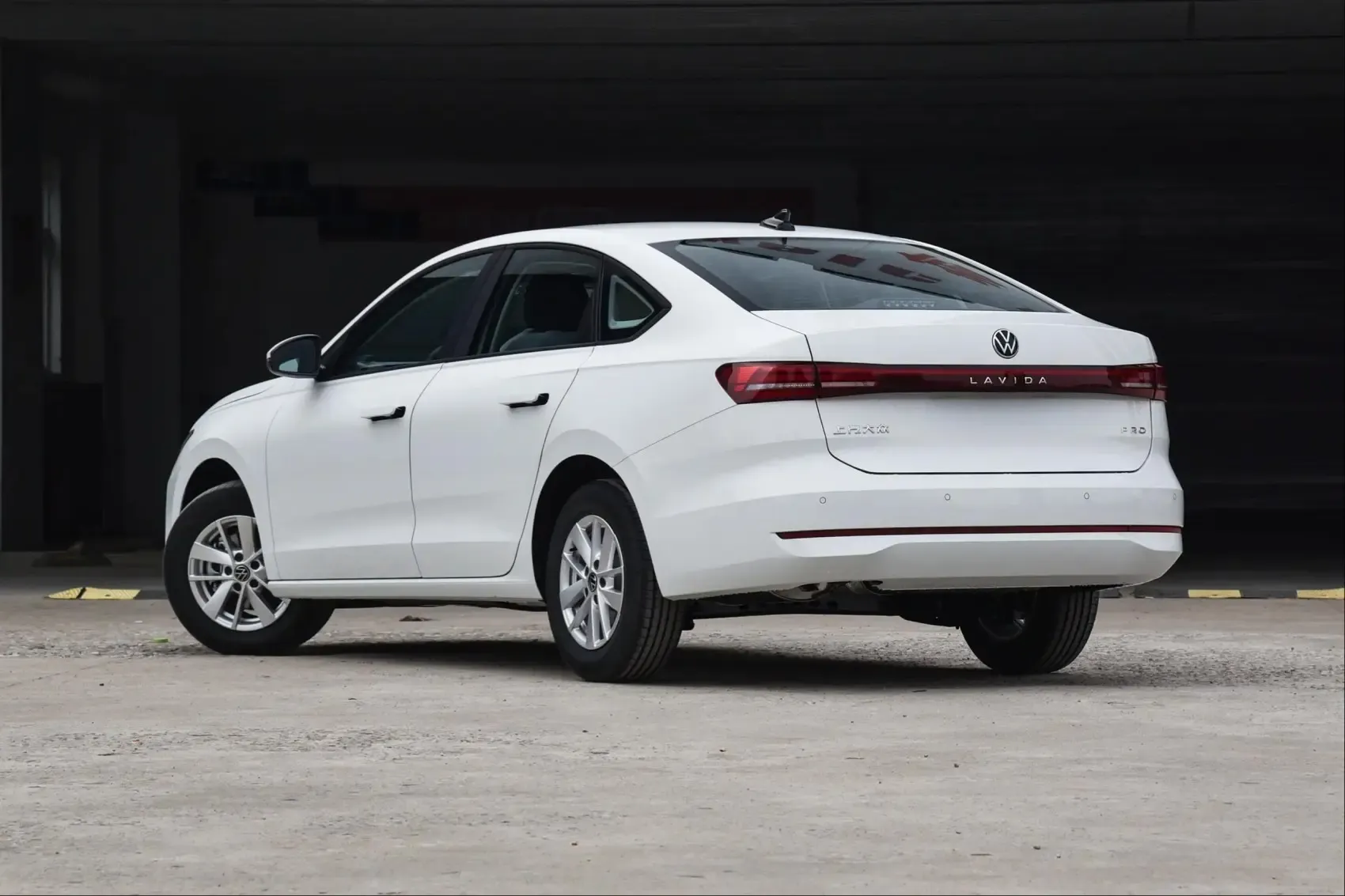 2023 2024 2025 2026 Volkswagen Lavida New and Used Cars 4-door 5-seater Sedan Gasoline Vehicle