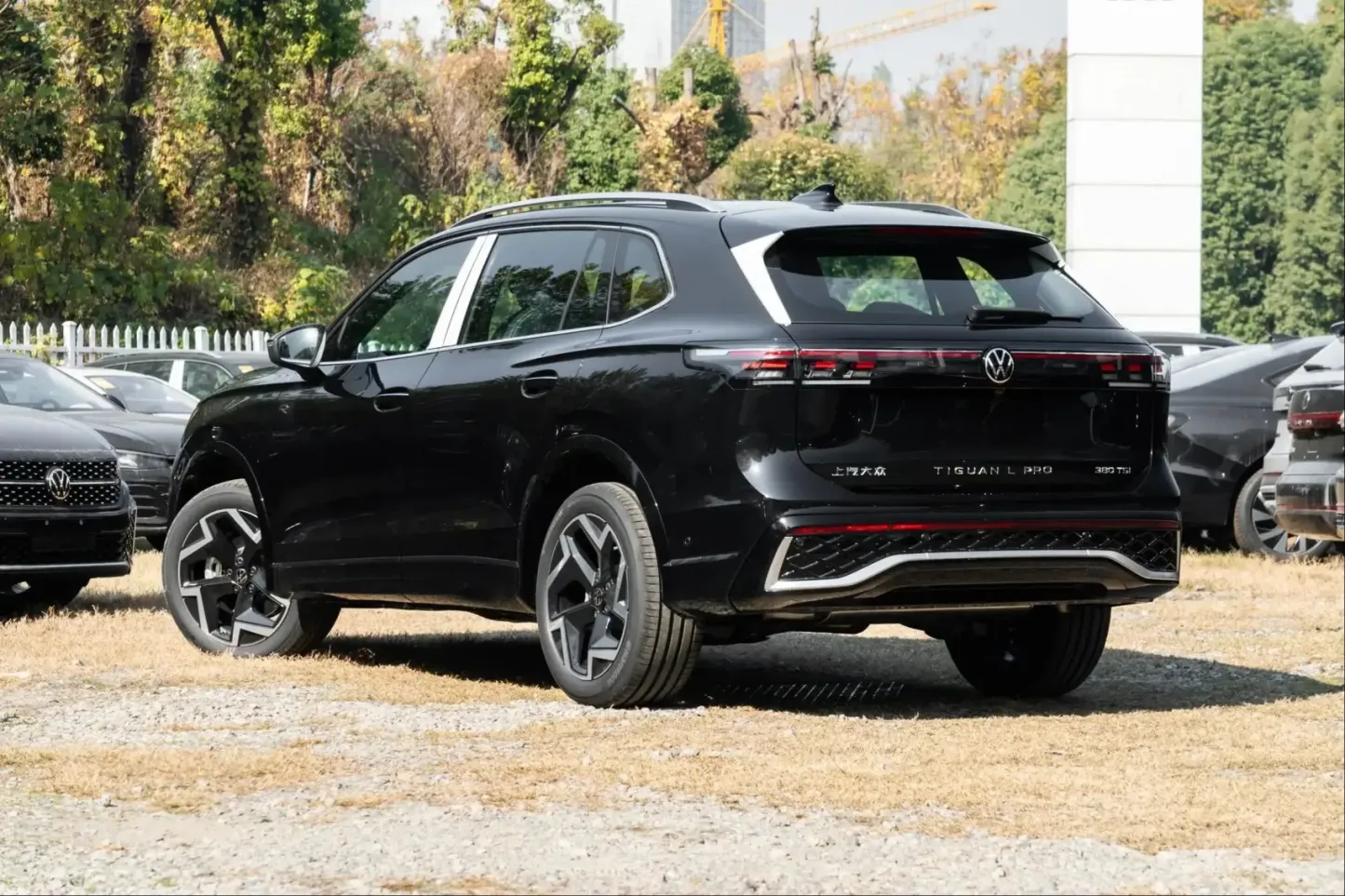2024 2025 2026 Volkswagen Tiguan L New and Used Cars Midsize SUV 380TSI 4WD 1.5T 2.0T Automatic VW