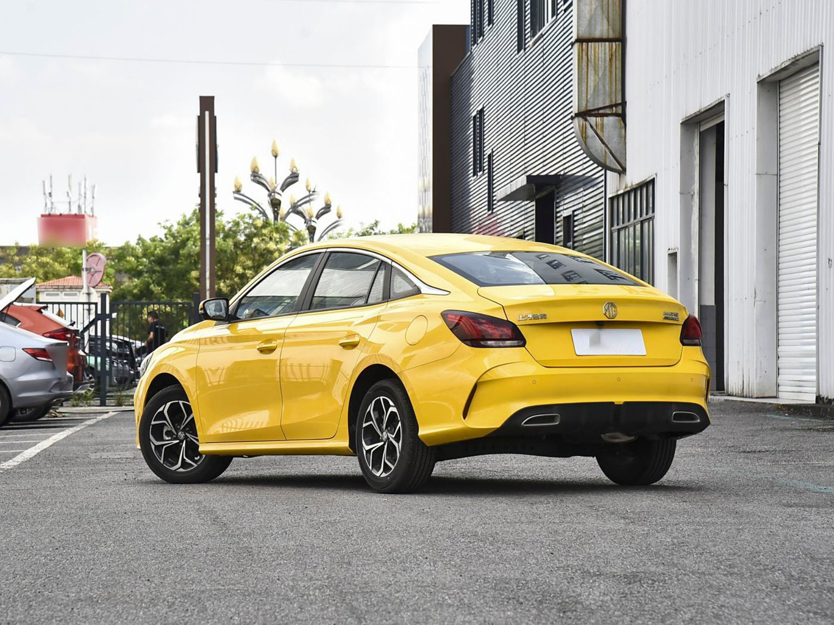 2023 New Car MG5 Sports Engine High Speed Gasoline Car MG5 Scorpio Deluxe Editi CVT DCT