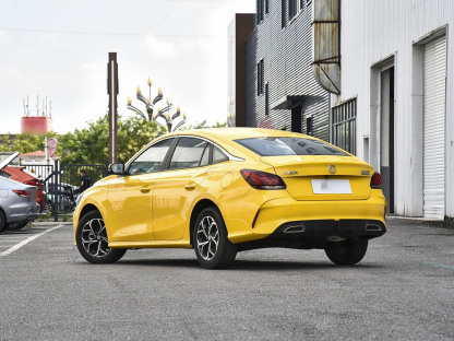 2023 New Car MG5 Sports Engine High Speed Gasoline Car MG5 Scorpio Deluxe Editi CVT DCT