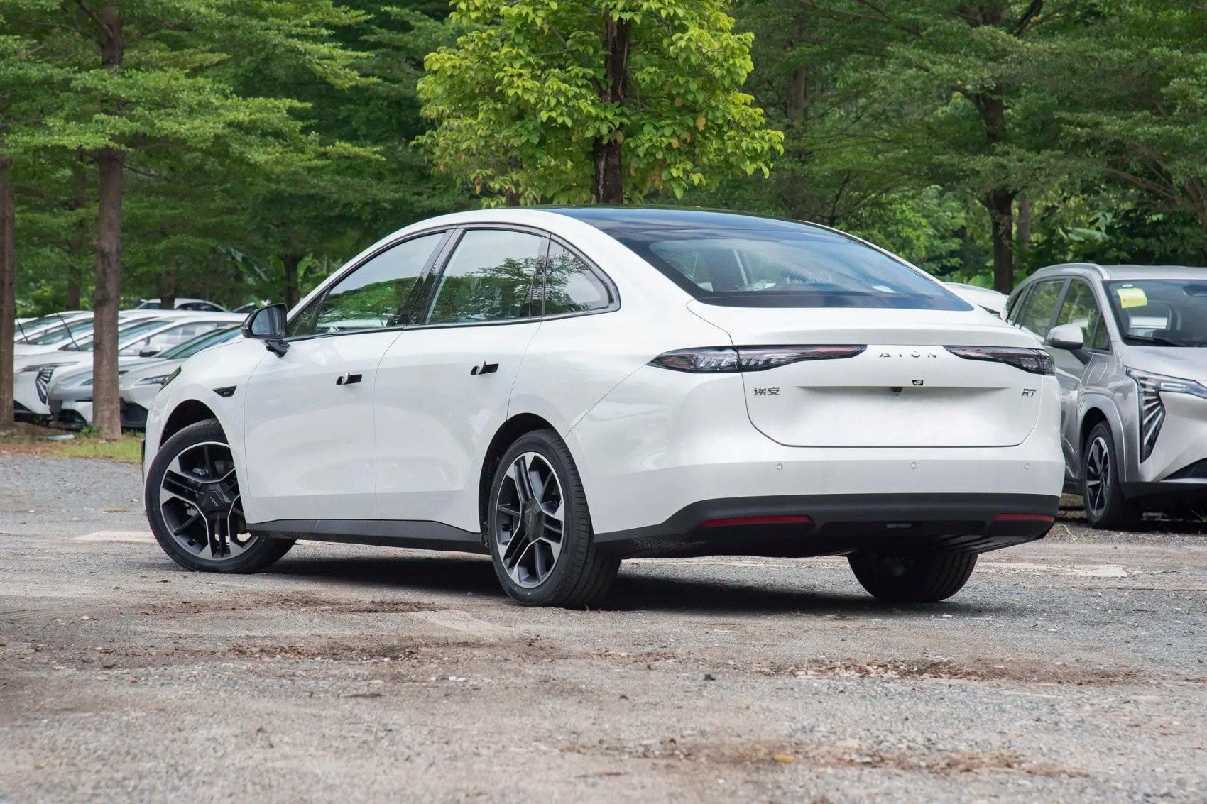 2025 2026 AION RT New Cars EV Pure Electric 5 seaters Compact Sedan New Energy Vehicle