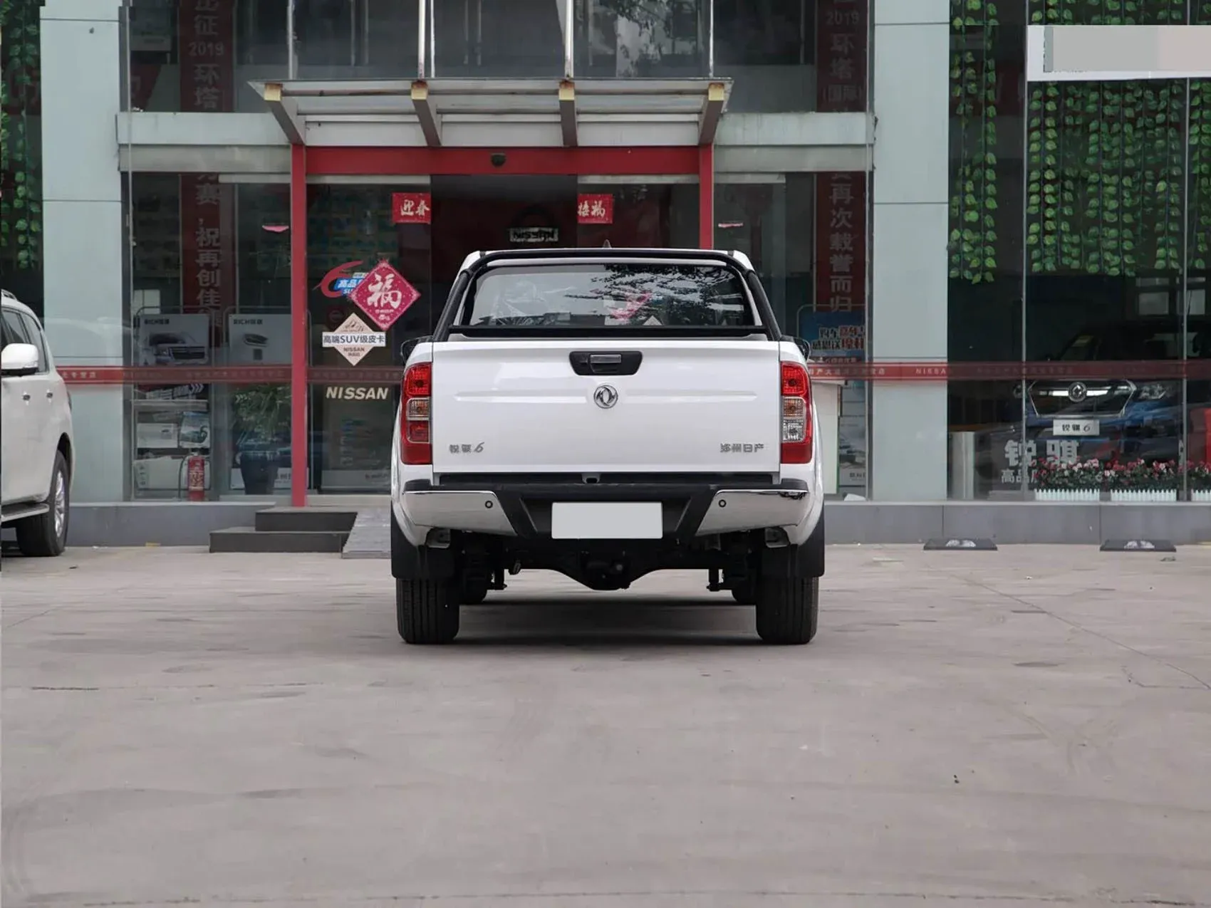 2019 2020 2021 Dongfeng Nissan Rich 6 Truck Chinese Navara Used Car 2WD/4WD