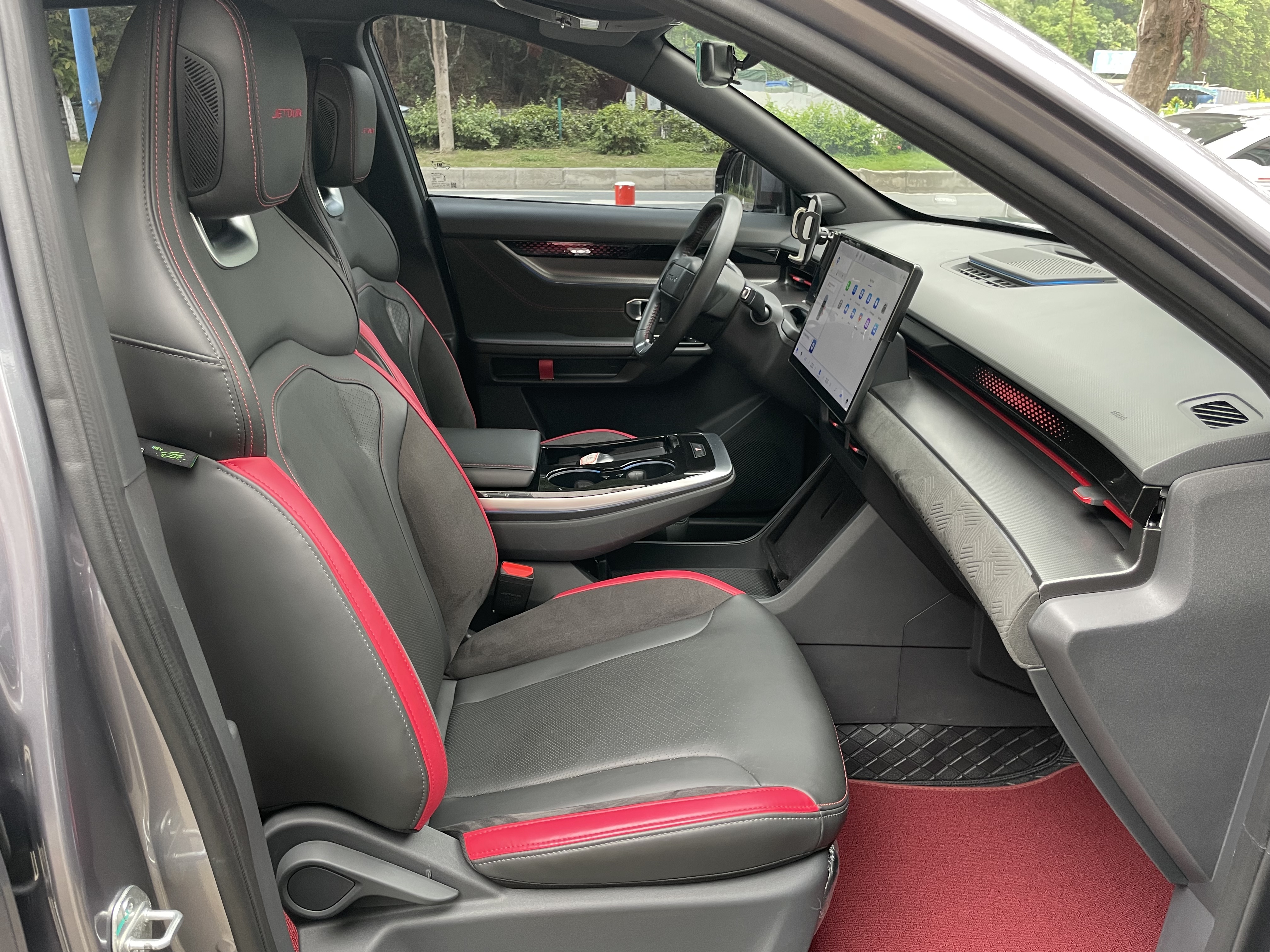 Premium used Jetour Dashing Grey 71,497 km mileage