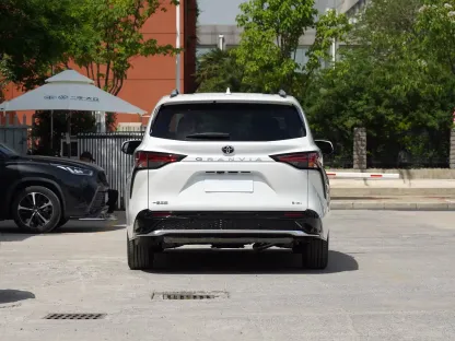 2024 Toyota Granvia 2.5L 189hp L4 New Cars Used Gasoline-electric Hybrid Vehicle MPV