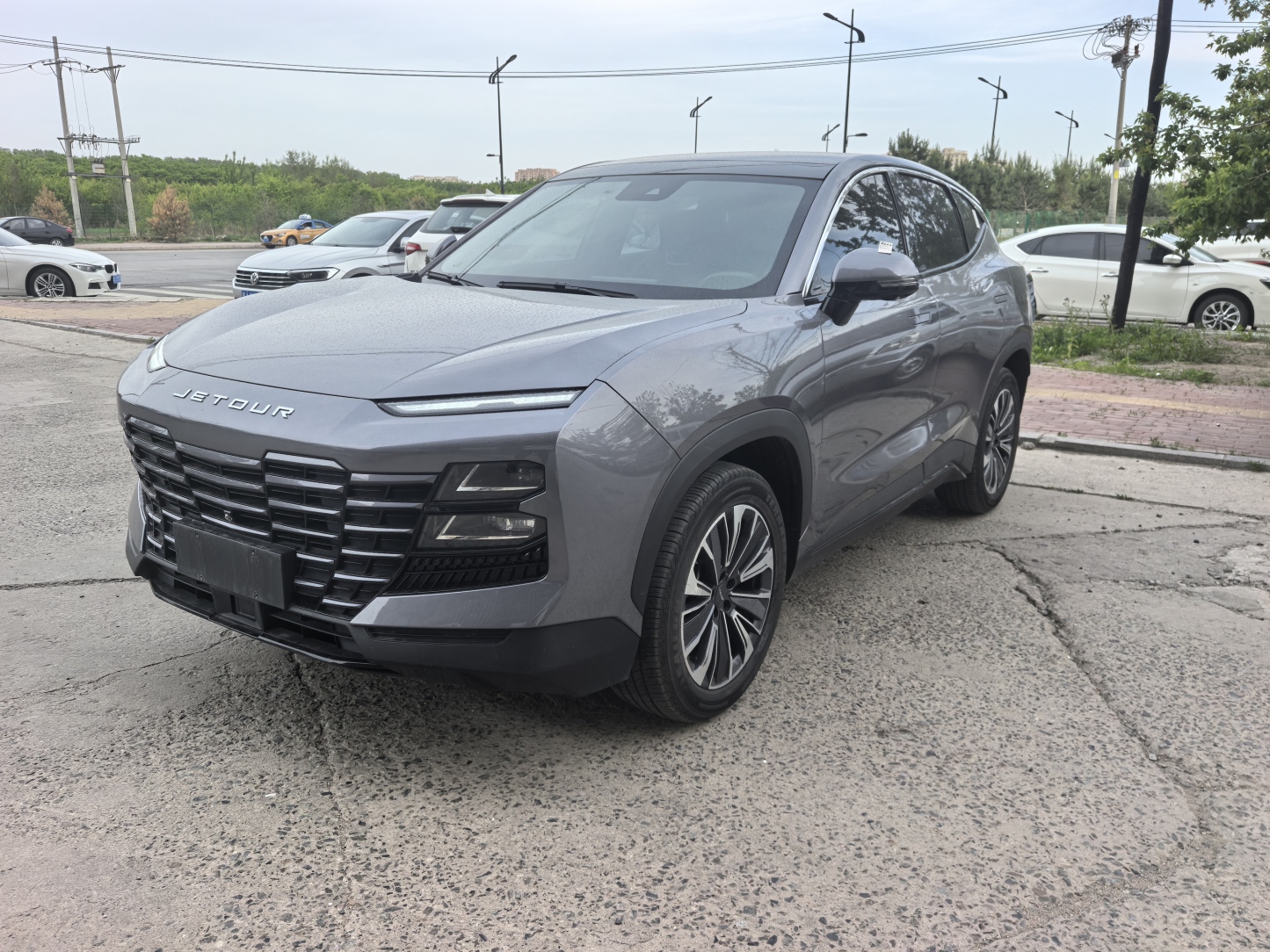 Used 2022 Jetour Dasheng/Dashing 1.6T DCT Wangzhe PLUS in Gray with 46,922 km