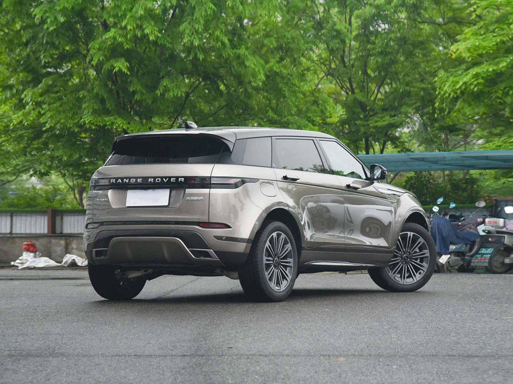 2023 2024 Range Rover Evoque L Midsize SUV New Car Used Gasoline 48V Mild-hybrid System Vehicle