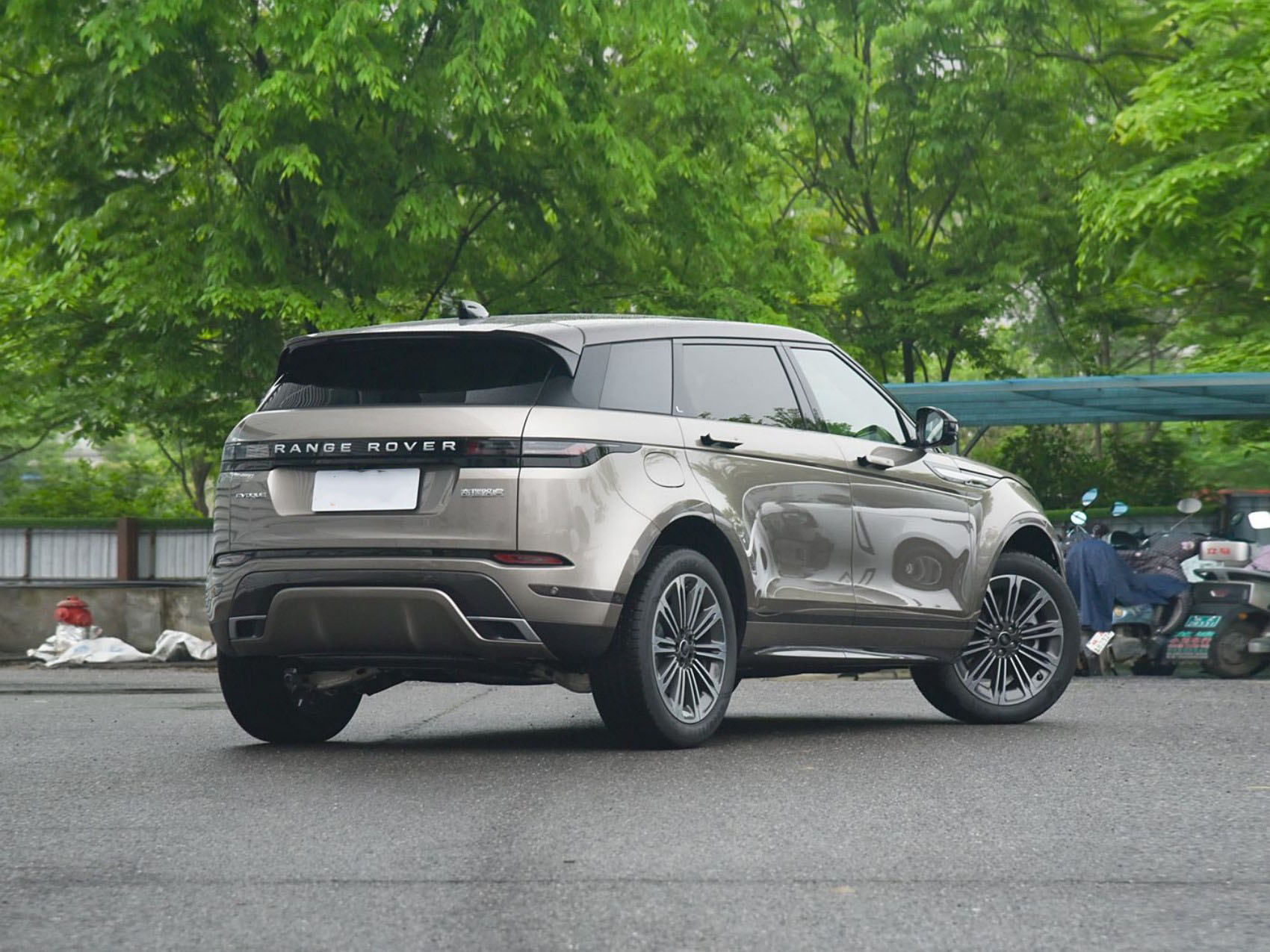 2023 2024 Range Rover Evoque L Midsize SUV New Car Used Gasoline 48V Mild-hybrid System Vehicle