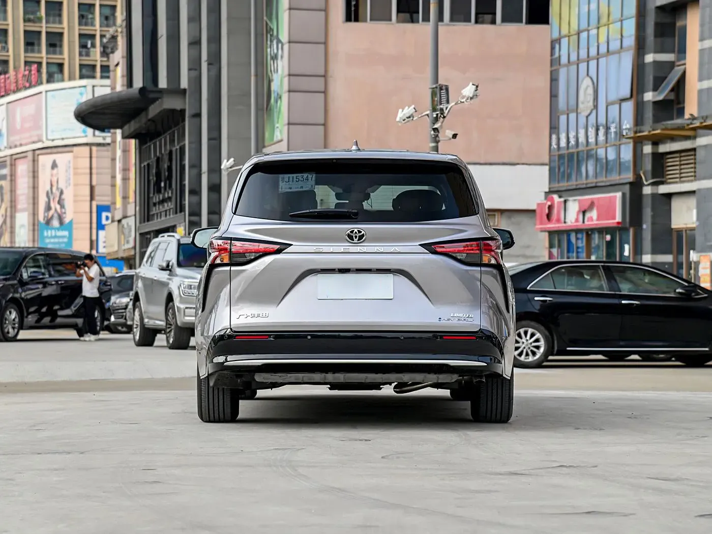 2024 Toyota Sienna New Car MPV AWD Hybrid 2.5L 189PS L4 Nickel-metal hydride battery
