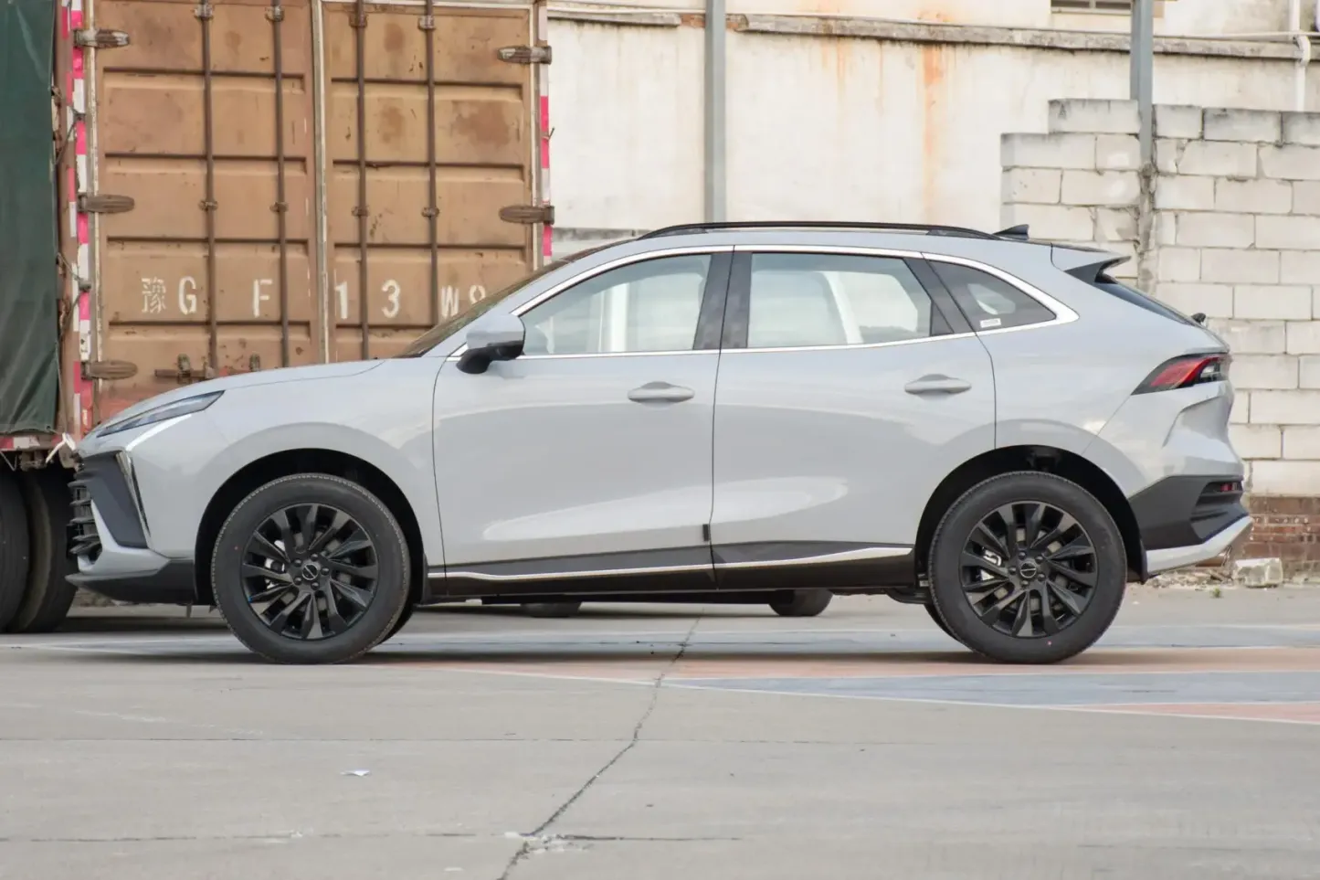 2023 2024 Fengxing T5 EVO 1.5TD DCT New and Used Cars Compact SUV Left Hand Drive Automobile