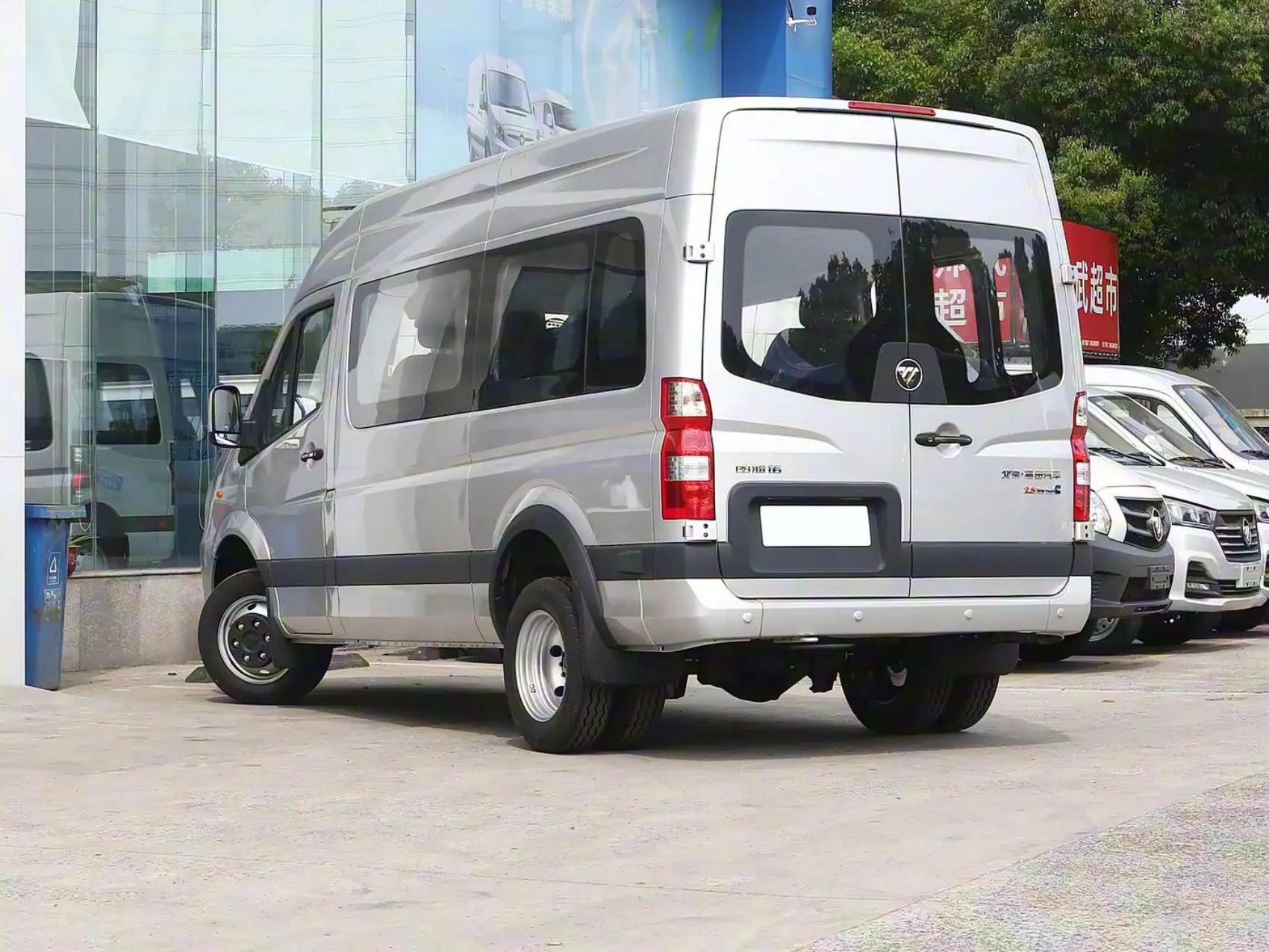 2022 2023 Foton Toano 2.0T 2.5T 2.8T 5/6/7/9-Seater Van Mini Bus MultiFunction Left Hand Drive Microbus