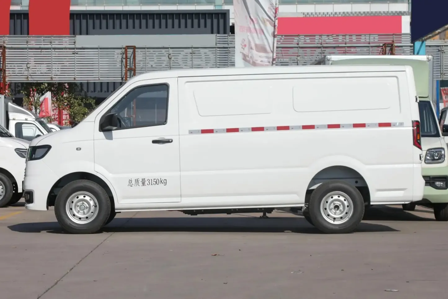 2023 Foton Times EV6 Fast & Slow Charging Version Used Mini Truck Pure Electric Passenger Autos