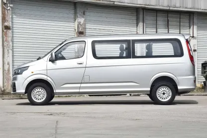 2023 2024 Foton View G5 2.0T Diesel 2.4L Gasoline/CNG New Cars MPV Van Mini Bus Truck