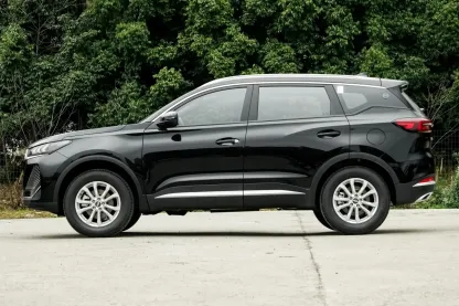 2025 Chery Tiggo 7 New Cars Petrol Vehicle 5-seat Suv High Quality Performance 1.5T/1.6T Autos