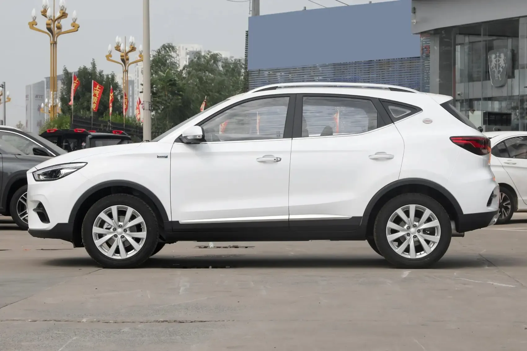 2020 2022 MG ZS 180DVVT Automatic Pre-owned Cars 5-Door 5-Seat Used Car FWD Gasoline Vehicle