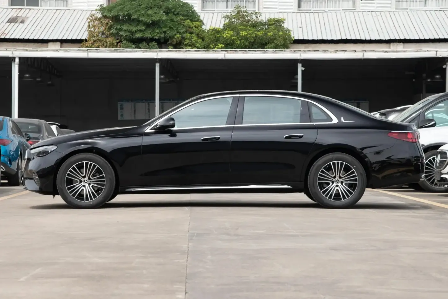 2025 2026 Mercedes-Benz E 260 L New&used Cars Left Drive Second Hand Vehicle Gasoline 48V Mild-hybrid System